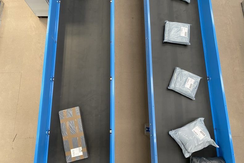 Choosing The Right Conveyor To Fit Your Warehouse System