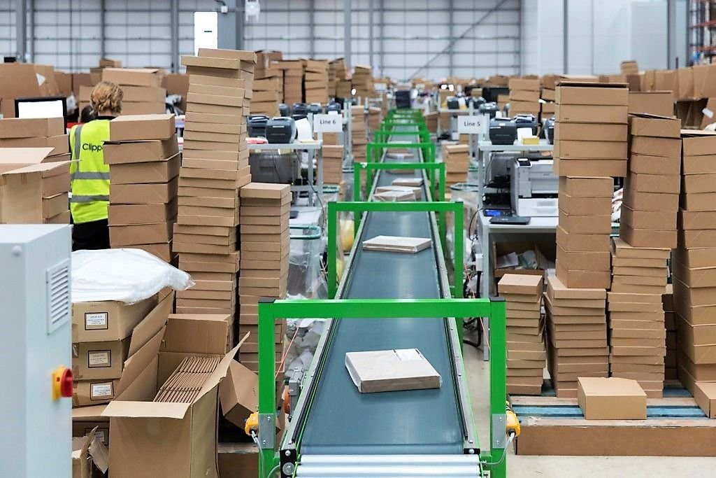 Labour Shortages Lead to Demand for Logistics Automation - L-A-C Logistics Automation