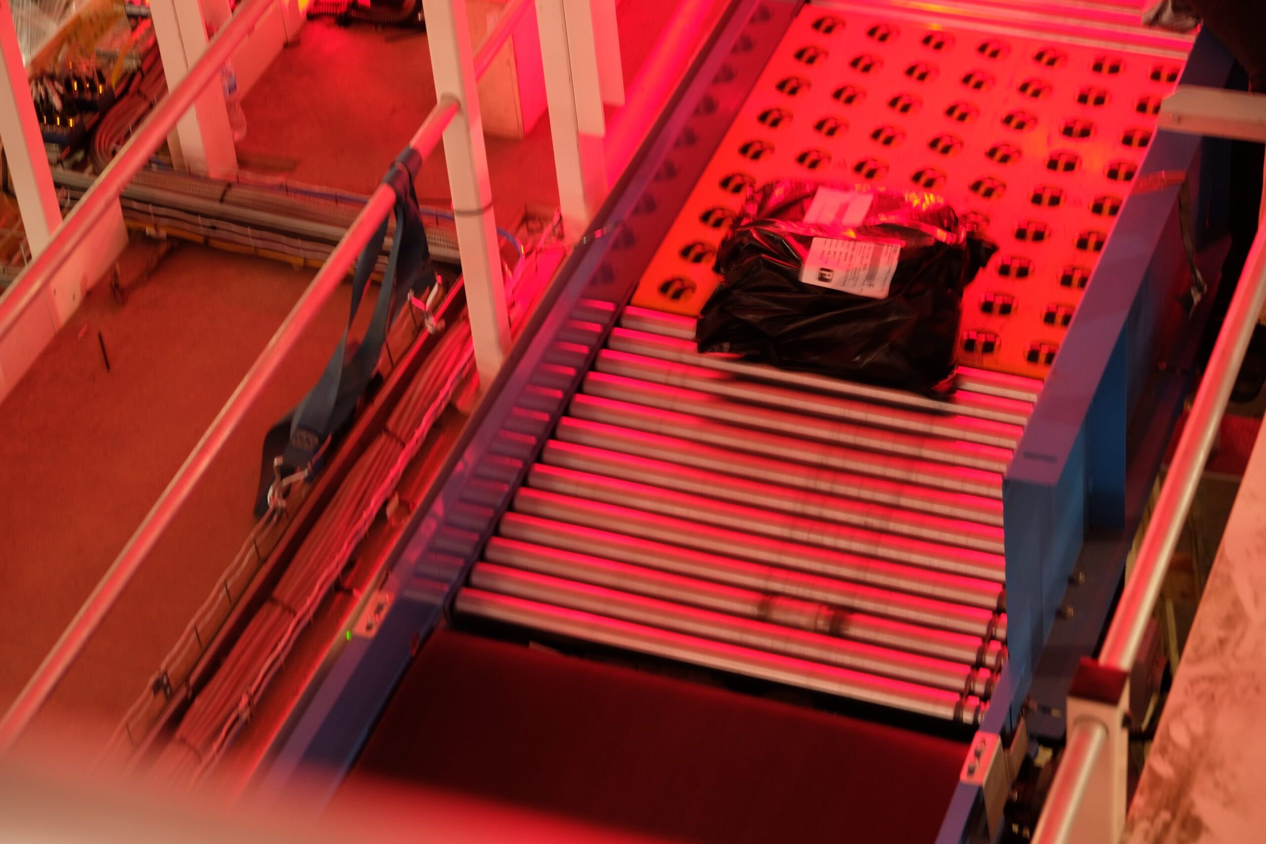 roller and belt conveyor